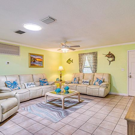 Waterfront Hernando Beach Home With Dock And Hot Tub! Luaran gambar