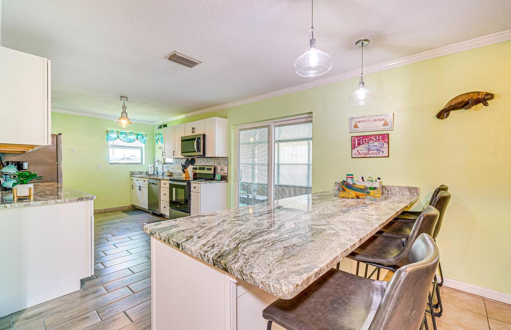 Waterfront Hernando Beach Home With Dock And Hot Tub! Luaran gambar