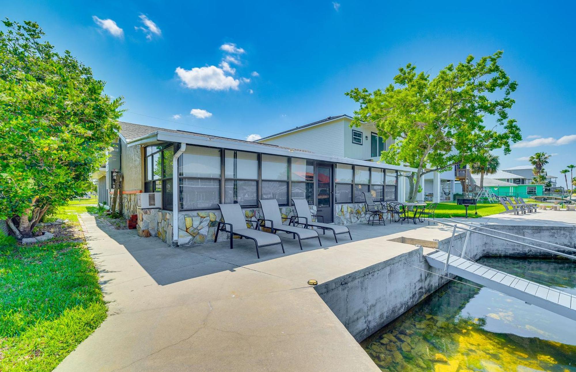 Waterfront Hernando Beach Home With Dock And Hot Tub! Luaran gambar